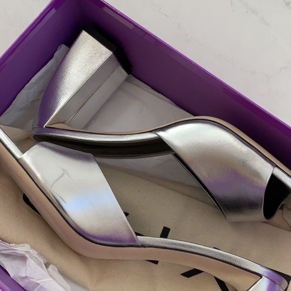 COPY - BY FAR Michele Mule in Silver, Size: EU 41 - Picture 8 of 12